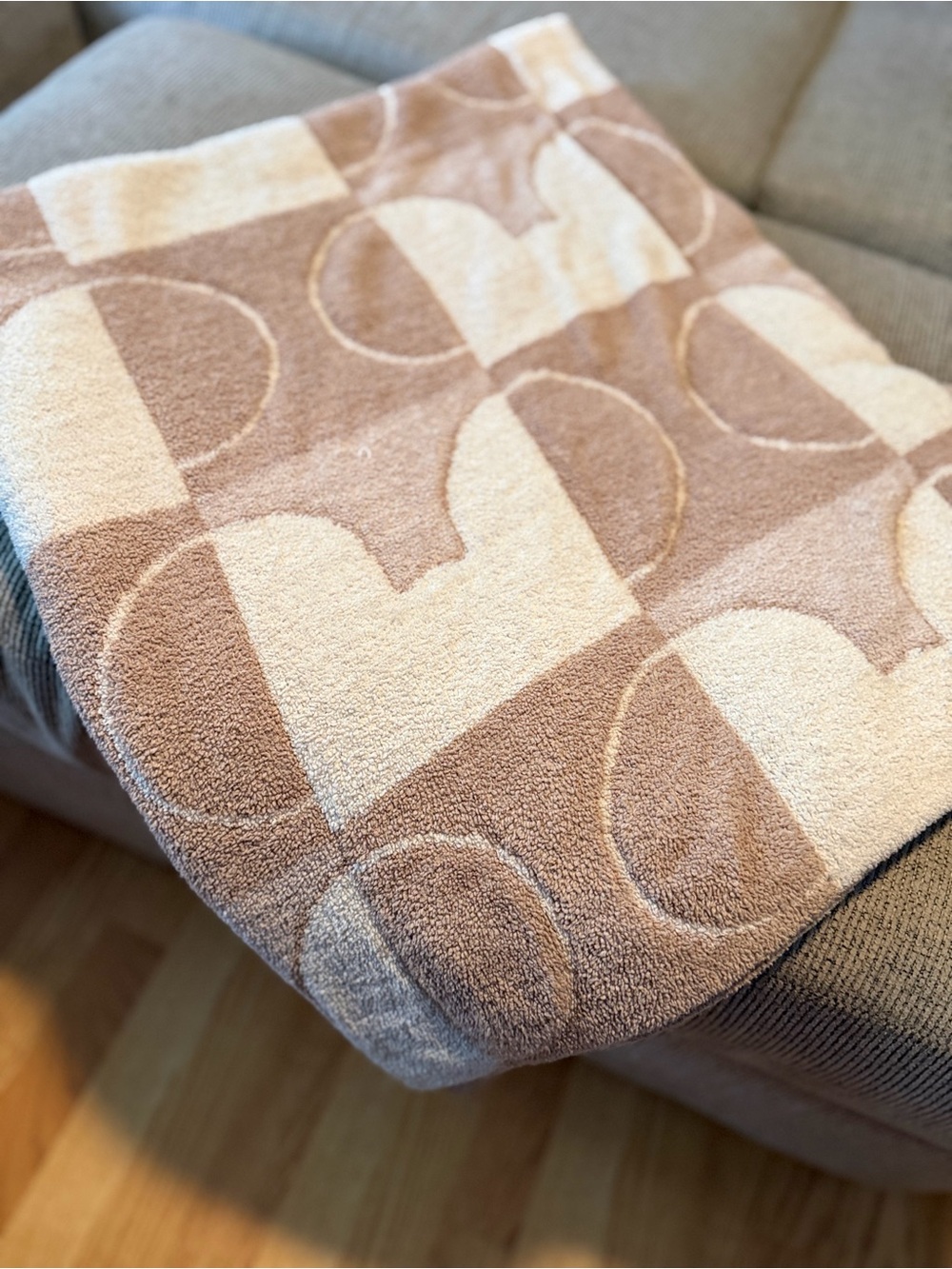 Disney neutral mickey head throw blanket